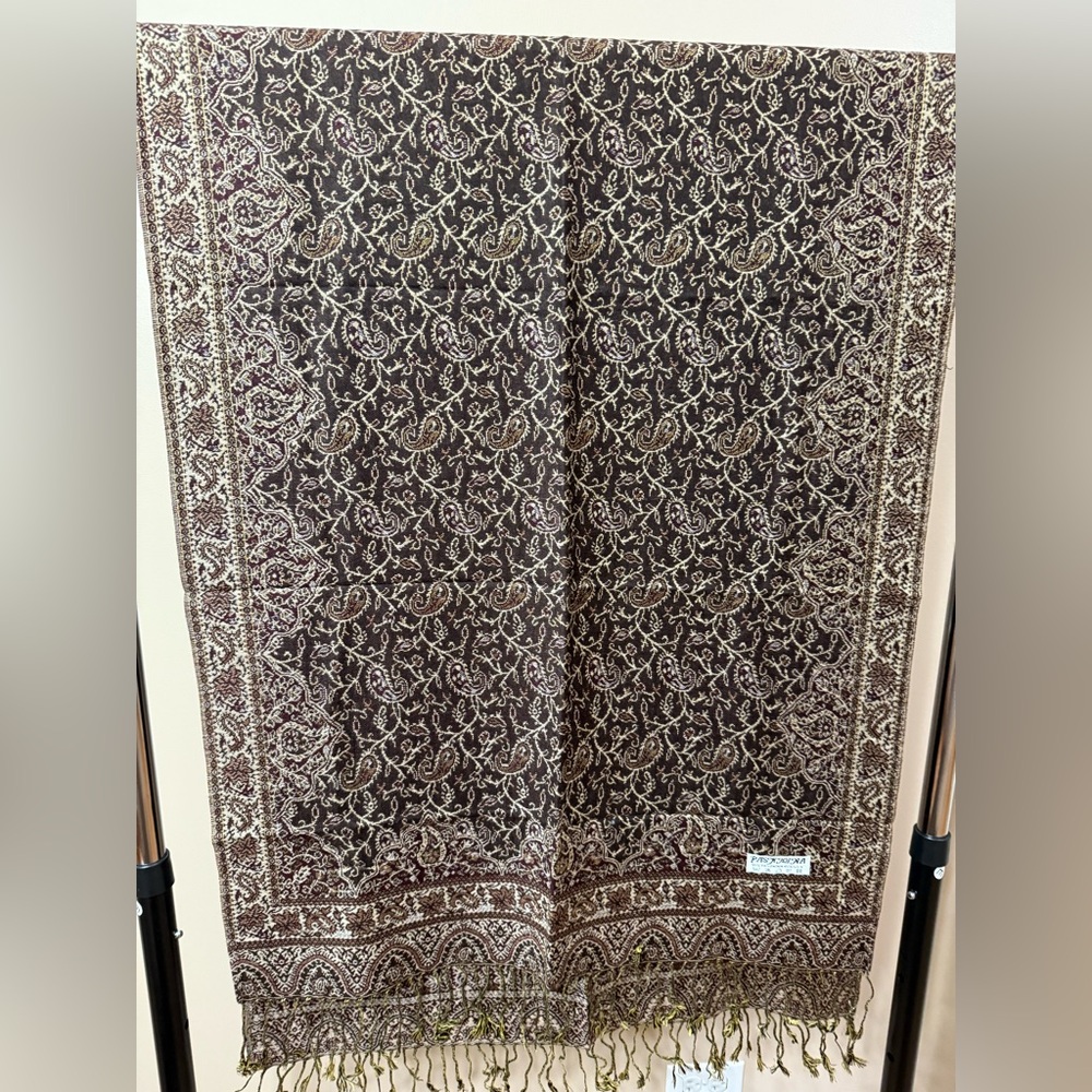 Pashmina Maroon and Beige Paisley Scarf